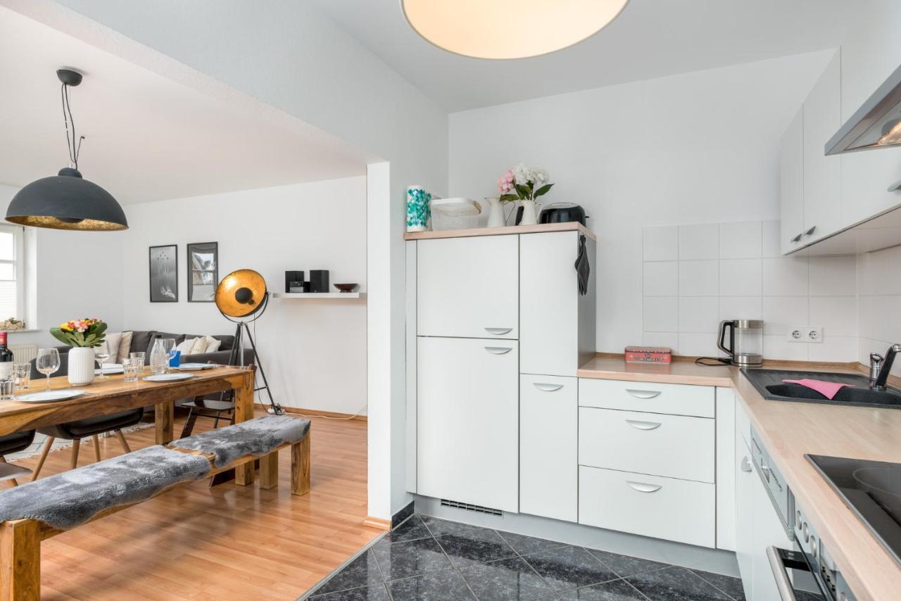 Große, moderne Wohnung im Grünen nahe Frankfurt Dreieich Exterior foto